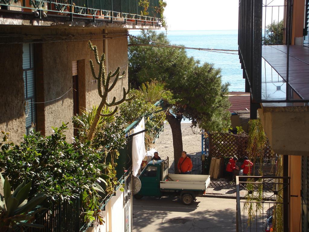 Vacanza Taormina Mare Mazzeo Cameră foto
